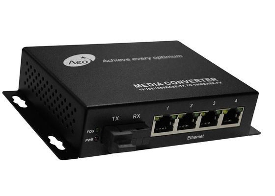 Μετατροπέας πολυμέσων POE Ethernet 4 θυρών με 1 SC και 4 θύρες POE
